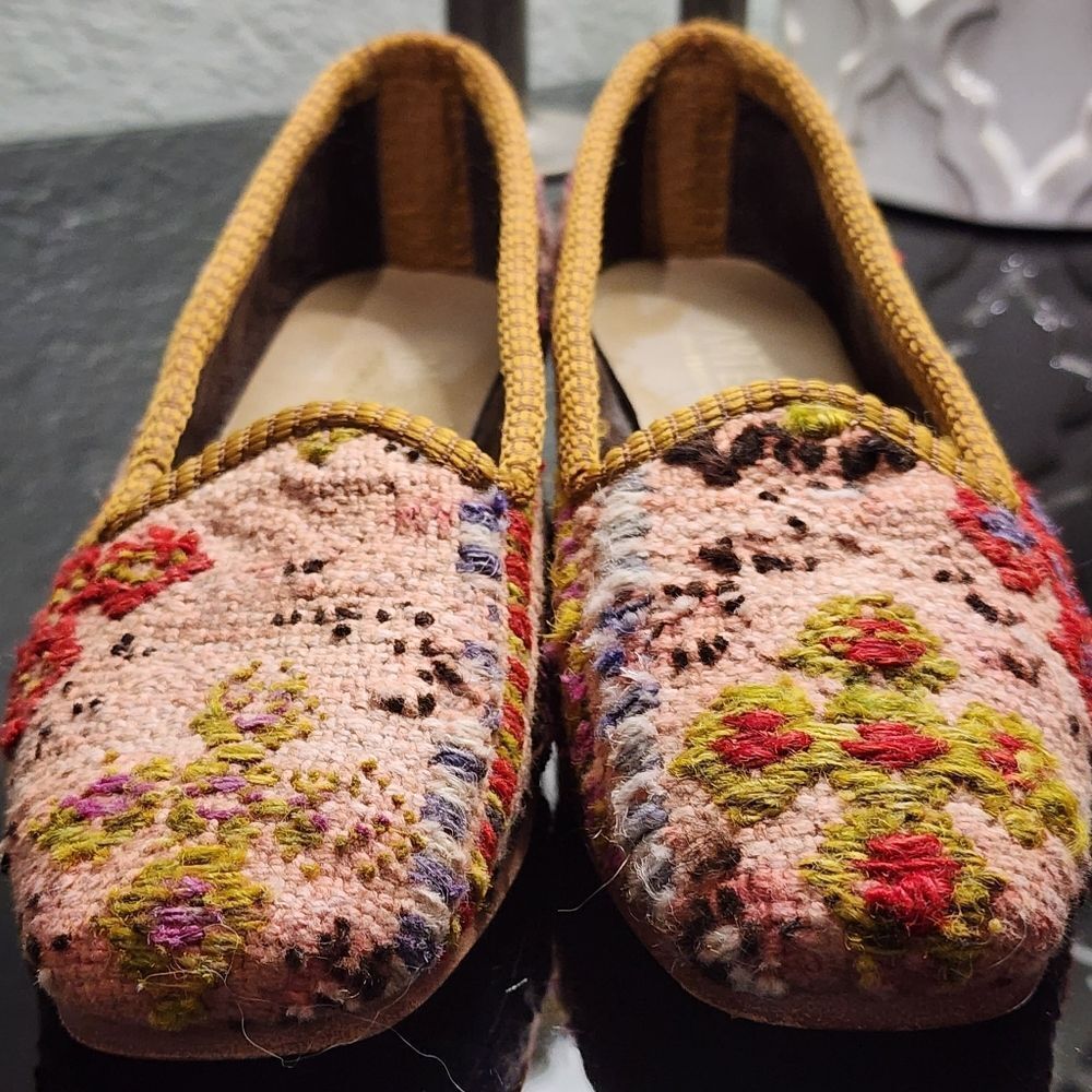 Artemis Design Co. Sumak Kilim Loafers - Picture 5 of 16